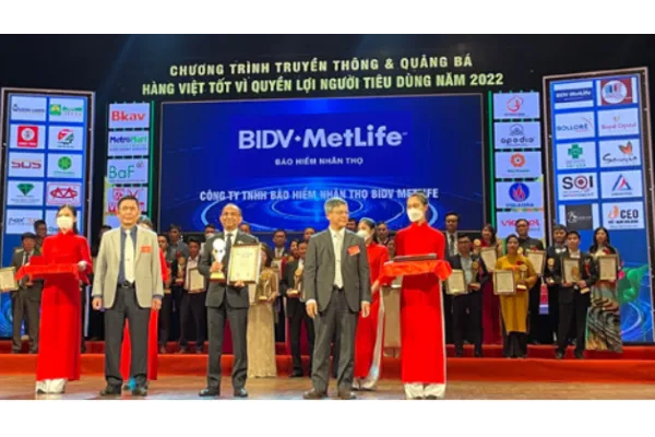 BIDV MetLife được vinh danh Top 10 thương hiệu vàng Việt Nam 2022